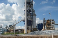 "Tháo chốt" hàng tồn kho cho Công ty xi măng Miền Trung