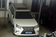 Cà Mau đã trả lại hai xe Lexus được doanh nghiệp tặng