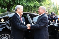 Tổng Bí thư Nguyễn Phú Trọng bắt đầu thăm Campuchia