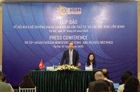 Đẩy mạnh quan hệ đối ngoại, củng cố vai trò trung tâm của ASEAN