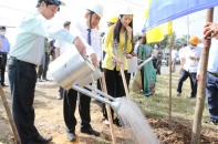 Phó Thủ tướng Trương Hòa Bình dự lễ phát động trồng 10 triệu cây xanh tại “quê hương đồng khởi”