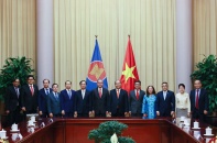 Chủ tịch nước Nguyễn Xuân Phúc tiếp các Đại sứ, Đại biện ASEAN
