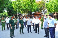 Phó Thủ tướng Vũ Đức Đam: Giãn cách xã hội tránh tình trạng “chặt ngoài, lỏng trong"