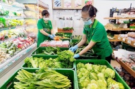 Thủ tướng yêu cầu kiểm soát giá hàng hóa, dịch vụ sau khi giá xăng dầu giảm mạnh