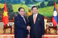 Thủ tướng Phạm Minh Chính chào Tổng Bí thư, Chủ tịch nước Lào