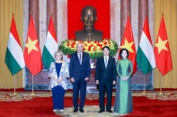 Chủ tịch nước Lương Cường chủ trì lễ đón, hội đàm với Tổng thống Hungary