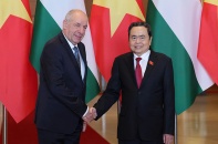 Chủ tịch Quốc hội Trần Thanh Mẫn hội kiến Tổng thống Hungary 