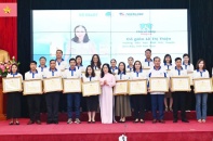 Gặp mặt 60 nhà giáo tiêu biểu tham gia chương trình “Chia sẻ cùng thầy cô”