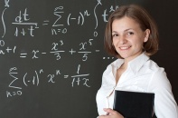 Công bố kết quả thử nghiệm học liệu dạy Toán, Khoa học, Sinh học bằng tiếng Anh