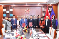 Mở rộng cơ hội cho sinh viên Việt Nam học tập  tại Canada