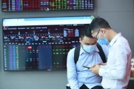 Cổ phiếu bank khởi sắc, hàng loạt nhóm khác chịu áp lực bán cuối phiên
