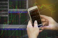 VN-Index về gần mốc 1.000 điểm, thanh khoản tăng đáng kể