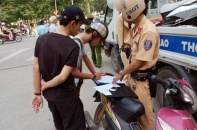 Hà Nội ủng hộ tăng nặng mức phạt vi phạm giao thông