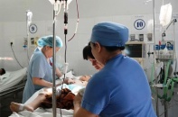 Vụ tai nạn ô tô liên hoàn trên cầu Thuận Phước - Đà Nẵng: Tích cực cứu chữa 2 nạn nhân còn sống
