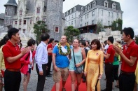 Khu du lịch Bà Nà Hills đón du khách thứ 1 triệu trong năm 2015