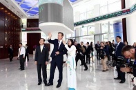 Thủ tướng Anh David Cameron thăm HOSE