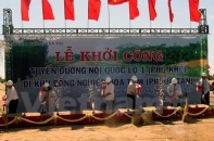 Khởi công tuyến đường phục vụ Nhà máy lọc dầu Vũng Rô