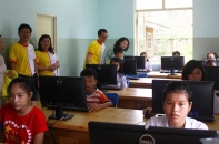 DHL Việt Nam tài trợ phòng máy tính cho học sinh Cà Mau