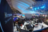 Mercedes Benz đem dàn xe trị giá 50 tỷ đồng đến Vietnam MotorShow 2015