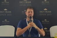 Cựu thành viên ban nhạc Westlife chơi golf ở Hồ Tràm