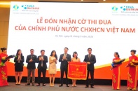 Tập Đoàn Tân Á Đại Thành đón nhận Cờ thi đua của Chính phủ