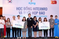 HITEJINRO trao học bổng cho sinh viên Việt Nam