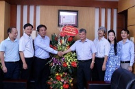 Lãnh đạo Bộ Kế hoạch và Đầu tư chúc mừng Báo Đầu tư nhân ngày Báo chí Cách mạng Việt Nam