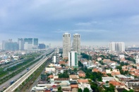"Các công ty lớn Việt Nam nên từ bỏ bất động sản"