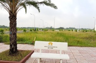 Bất động sản TP.HCM: Sau thời hoàng kim, nhiều dự án đất nền hoang hóa