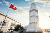 Dulux Weathershield® bảo vệ và gìn giữ vẻ đẹp cho ngọn hải đăng thứ hai của Việt Nam