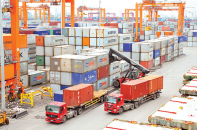 7 tháng, thặng dư thương mại cả nước đạt 1,8 tỷ USD