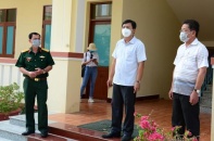 Chủ tịch Cà Mau kiểm tra công tác phòng, chống dịch bệnh Covid-19 tại huyện Trần Văn Thời