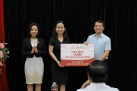 Tập đoàn BRG tặng hơn 74.000 khẩu trang vải kháng khuẩn cho học sinh Hà Nội