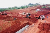 Lâm Đồng yêu cầu báo cáo việc hiến đất làm đường và tách thửa phân lô