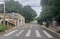 Tạm “khóa” chuyển mục đích, giá đất tại “thủ phủ” phân lô vẫn “dựng đứng”