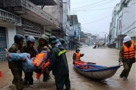 11 người chết do mưa lũ, Đắk Lắk đề nghị hỗ trợ trực thăng, ca nô cứu hộ