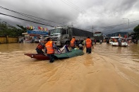 Hỗ trợ khẩn cấp 1.100 tỷ đồng cho 4 địa phương khắc phục thiệt hại do mưa lũ