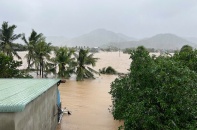 Đắk Lắk vừa tập trung khắc phục thiệt hại mưa lũ vừa ứng phó bão số 15