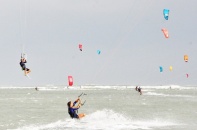 Giải Lướt ván diều quốc tế Mỹ Hòa - Khánh Hòa 2026 “kích cầu” du lịch