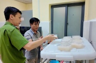 Công an Đà Nẵng khởi tố vụ sản xuất gần 11.000 hũ yến sào giả