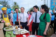 Lễ hội yến sào Khánh Hòa quy tụ nhiều chuyên gia ẩm thực từ Thái Lan, Malaysia