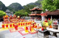 Ninh Bình: khai hội Đền Thái Vi, đón hàng nghìn du khách