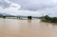Nhiều huyện ngoại thành Hà Nội đối mặt với nguy cơ ngập lụt và sạt lở đất