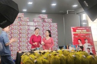 Lần đầu tiên sầu riêng đông lạnh chuẩn xuất khẩu bán qua livestream