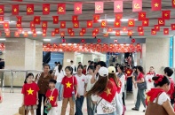 Metro Hà Nội bùng nổ lượng khách trong ngày tập luyện diễu binh đầu tiên