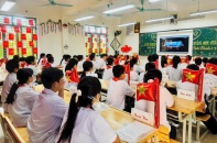 Hà Nội giao chính quyền cơ sở quản lý trường học, y tế, hạ tầng 