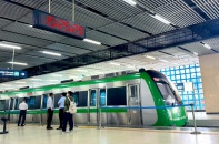 Hành khách metro Cát Linh - Hà Đông được hỗ trợ vé khi định danh điện tử Hành khách metro Cát Linh - Hà Đông được hỗ trợ vé khi định danh điện tử
