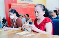 Bộ Nội vụ lên tiếng về kiến nghị giảm tuổi hưởng trợ cấp hưu trí xã hội