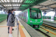 Hành khách đi metro Hà Nội tăng hơn 32% dịp Tết Bính Ngọ 2026