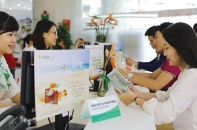 Thận trọng với cổ phiếu “vua” thời đua tăng vốn